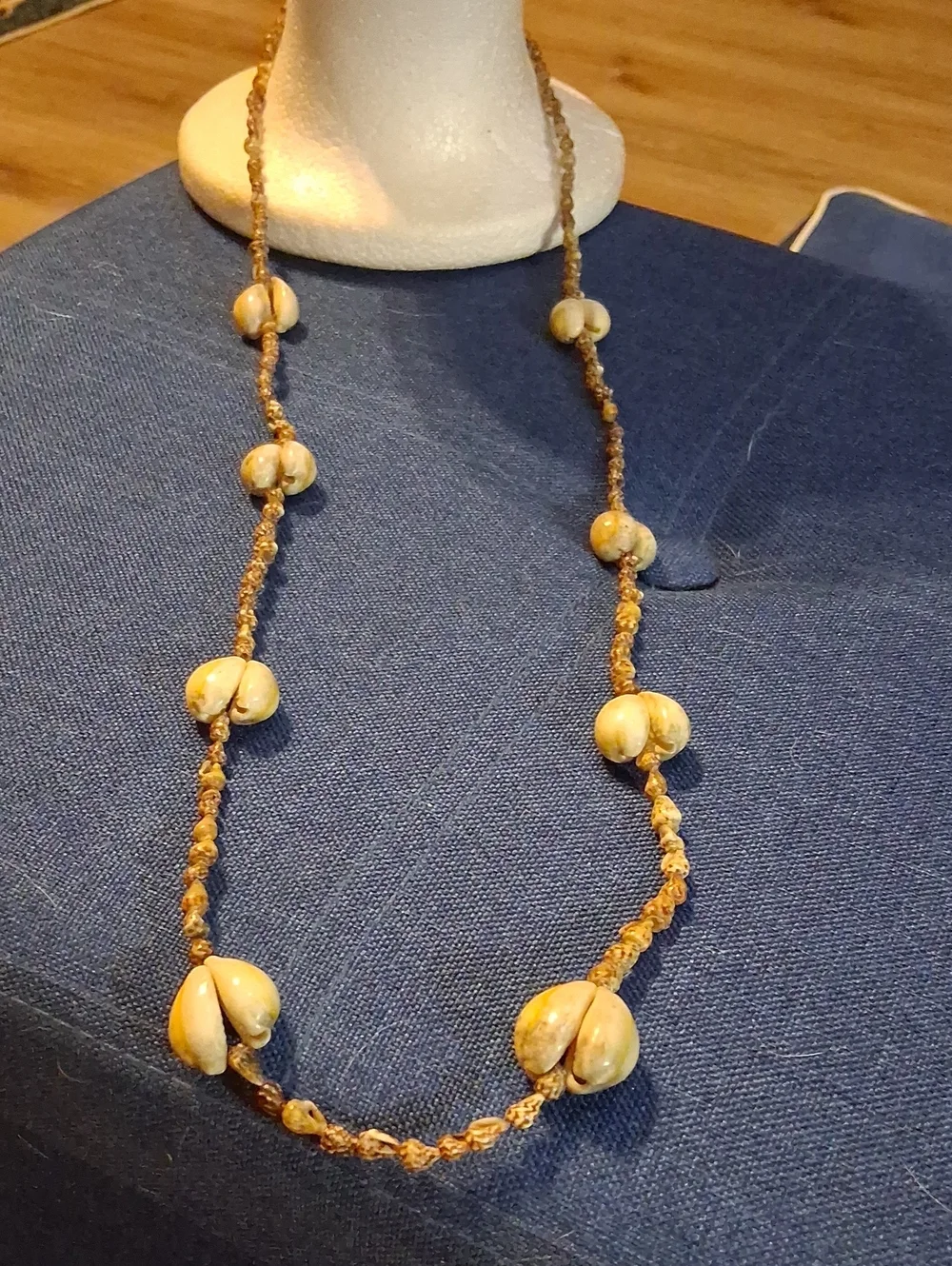 Handmade Shell Bead Necklace - Natural Cream
